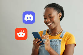 I Limit My Social Media to Just Reddit and Discord Here's Why